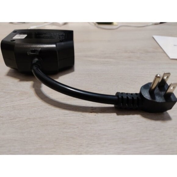 Outdoor Smart Plug, Outdoor Wi-Fi Outlet with 3 Independent Sockets - Picture 2 of 2